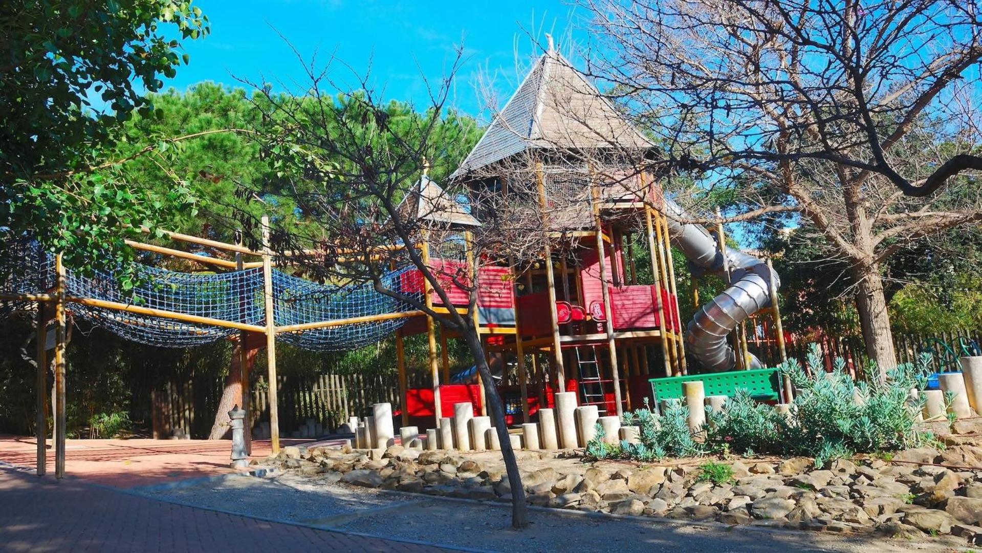 Comfy And Cozy Stay Piscis 贝纳尔马德纳 外观 照片